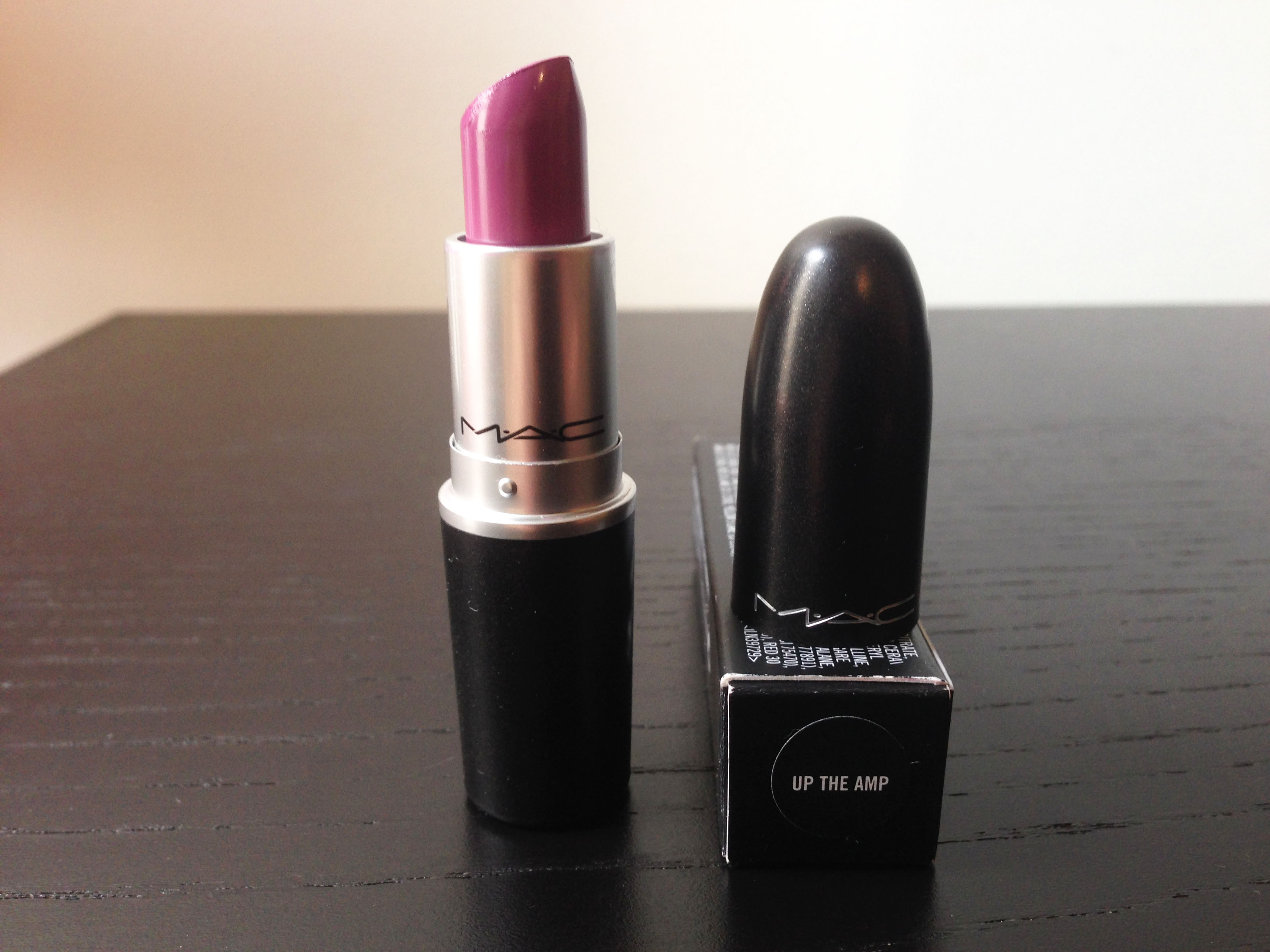 Up The Amp de chez Mac : le violet parfait