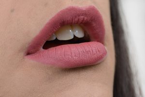 faint of heart zoeva pure velours lips