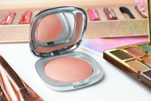 baked blush arctic holiday kiko